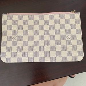 Louis Vuitton wristlet/ clutch damier azur